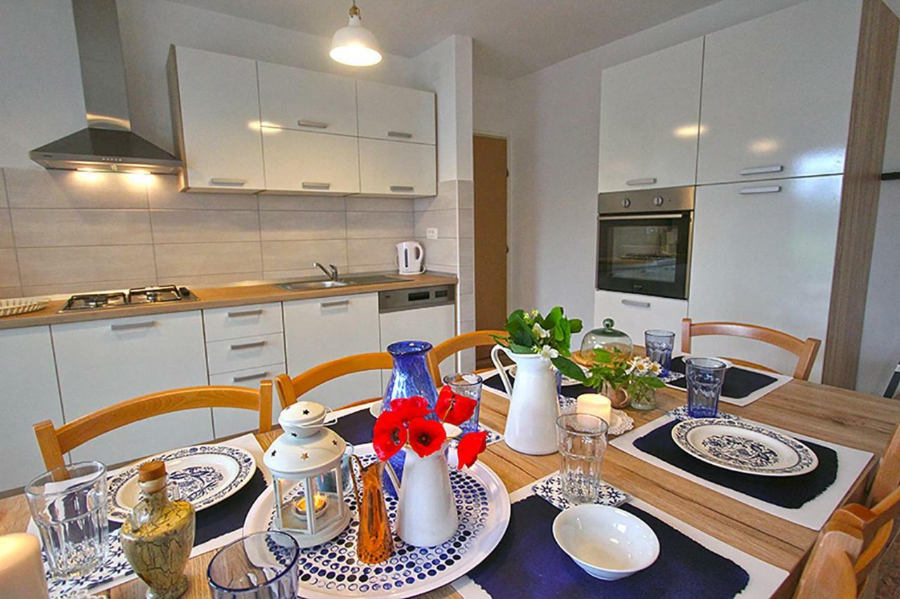 Apartment Christian Карлобаг Екстериор снимка